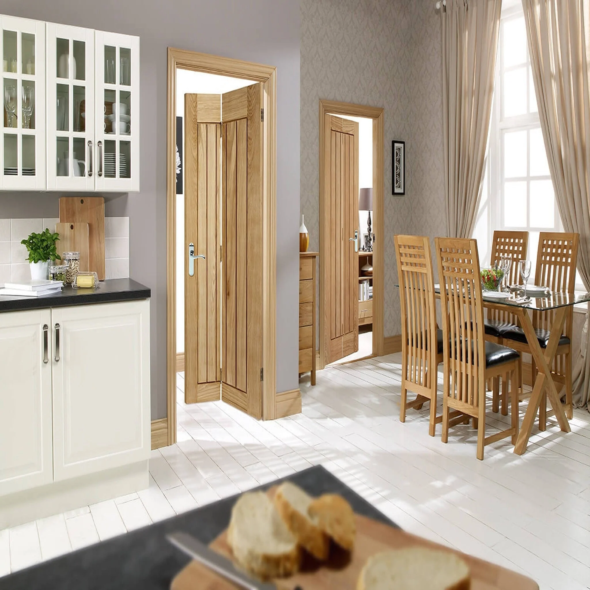 Mexicano Oak Bi-Fold Door - Image 4