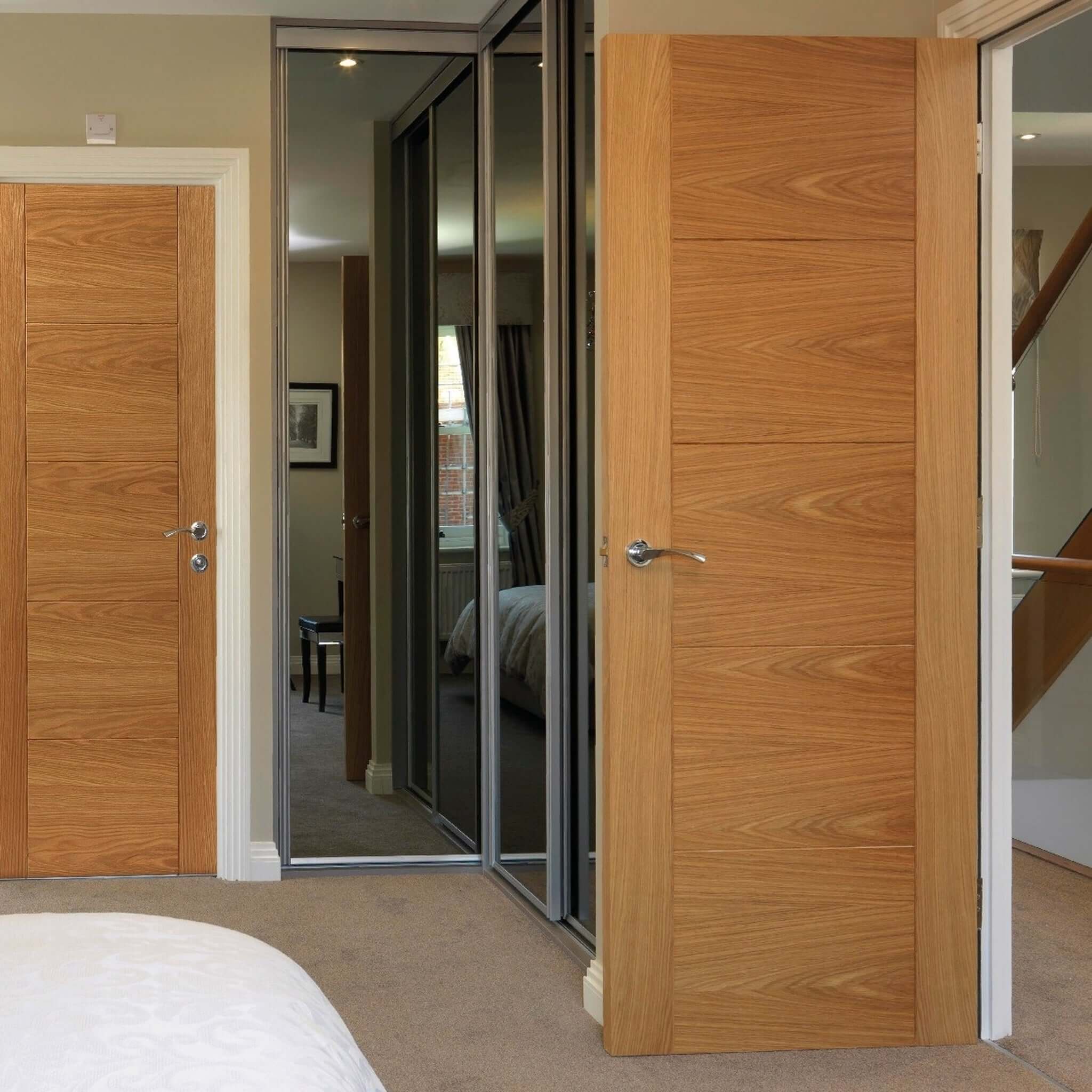 Tigris Prefinished Oak Internal Door - Image 3