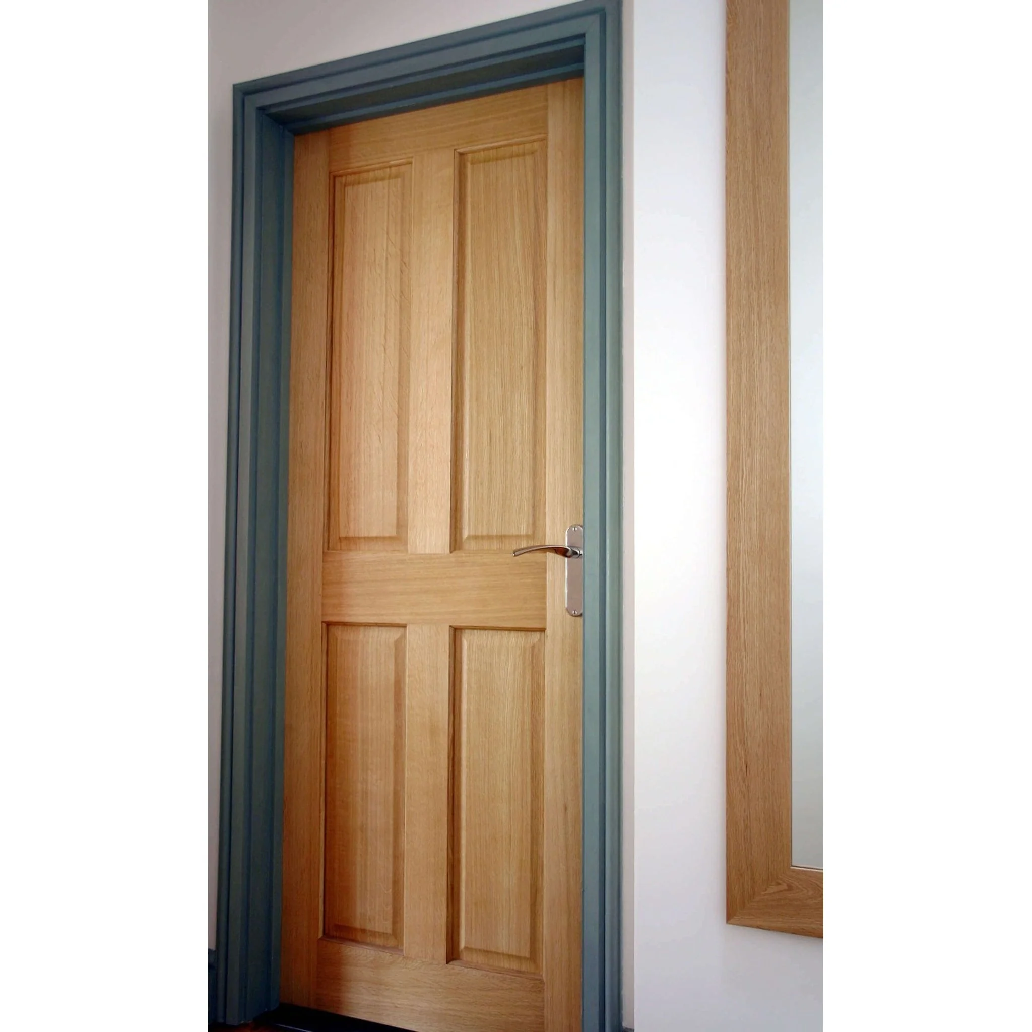 Victorian 4 Panel Veneer Oak Door - Image 2